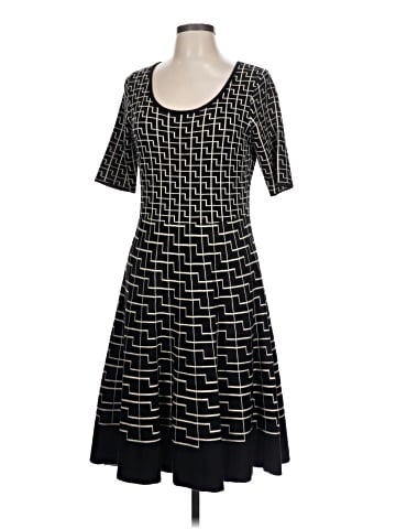 Danny And Nicole Casual Dress (view 1)