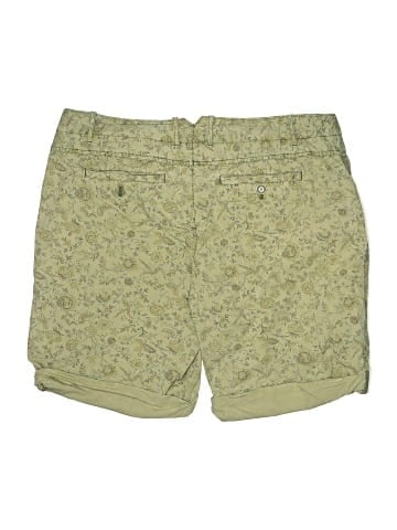 Gap Shorts (view 2)