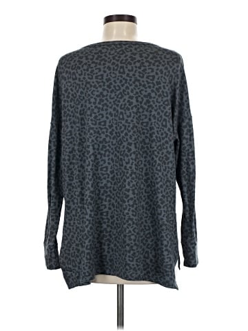 American Eagle Outfitters Pullover Sweater (view 2)