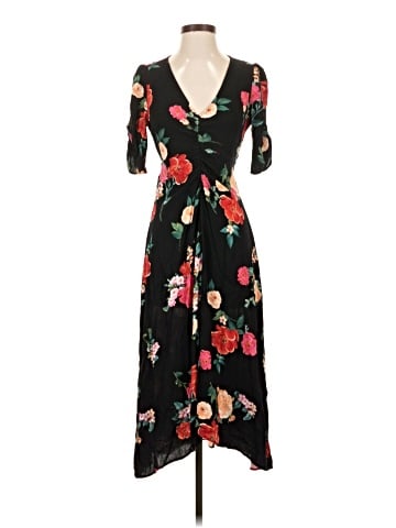 Old Navy Casual Dress (view 1)