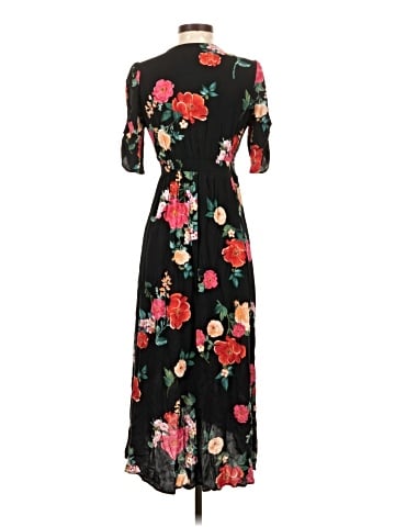 Old Navy Casual Dress (view 2)