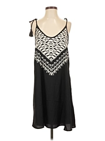 Xhilaration Casual Dress (view 1)