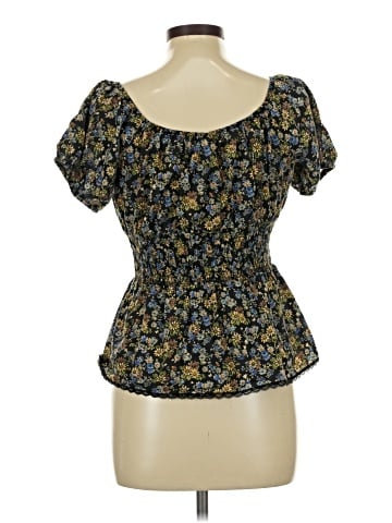 Xhilaration Short Sleeve Blouse (view 2)