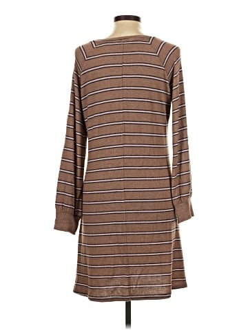 Market and Spruce Casual Dress (view 2)