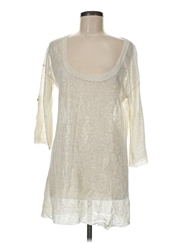 Velvet 3/4 Sleeve Top (view 1)