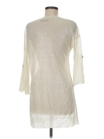 Velvet 3/4 Sleeve Top (view 2)