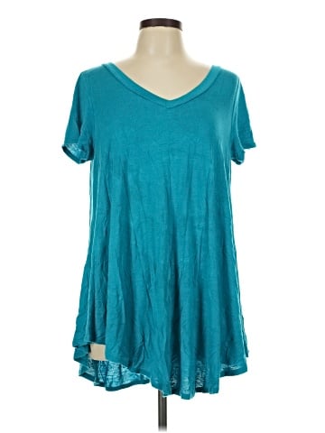 Frumos Short Sleeve T-Shirt (view 1)