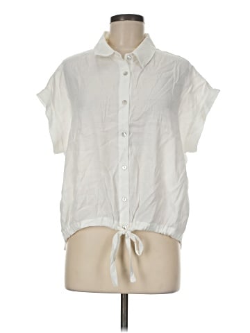 Tresics Short Sleeve Blouse (view 1)