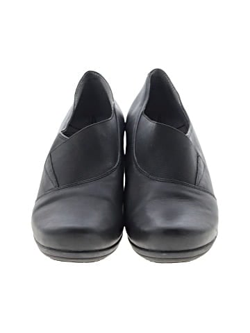 ABEO Heels (view 2)