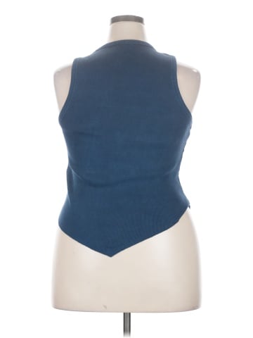 Forever 21 Plus Tank Top (view 2)