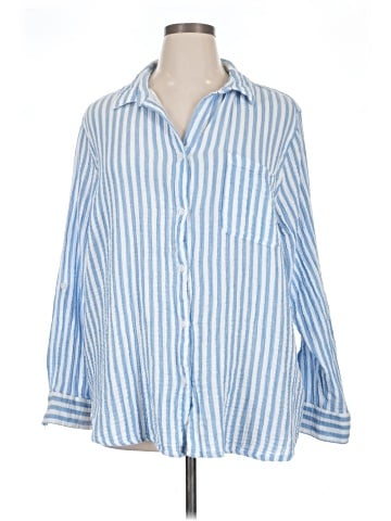 BeachLunchLounge 3/4 Sleeve Button-Down Shirt (view 1)