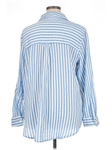 BeachLunchLounge 3/4 Sleeve Button-Down Shirt (view 2)