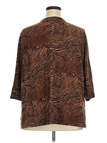 Maggie Barnes Kimono (view 2)