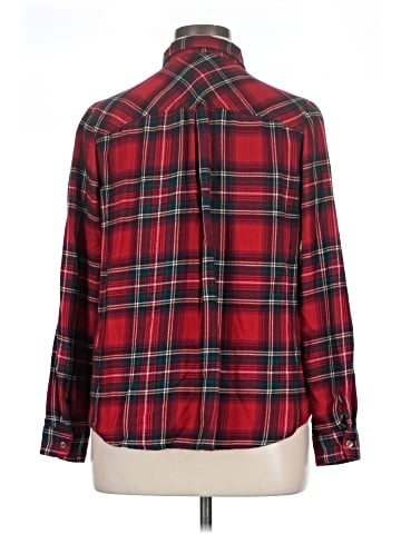 Maurices Long Sleeve Button-Down Shirt (view 2)