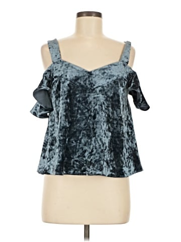 Timing 3/4 Sleeve Blouse (view 1)