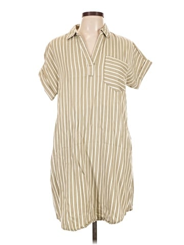 Blu Pepper Short Sleeve Button-Down Shirt (view 1)