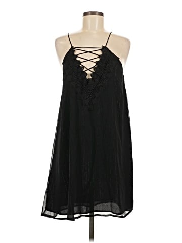 Le Lis Casual Dress (view 1)