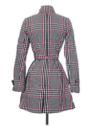 Banana Republic Trenchcoat (view 2)