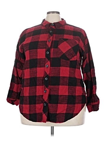 Maurices Long Sleeve Button-Down Shirt (view 1)
