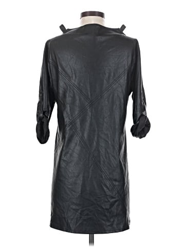 BCBGMAXAZRIA 3/4 Sleeve Top (view 2)