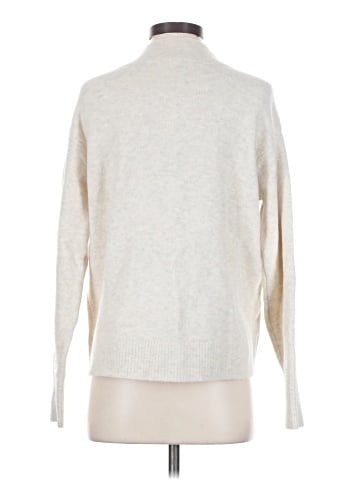 Uniqlo Turtleneck Sweater (view 2)