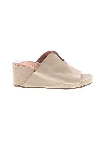 Gentle Souls by Kenneth Cole Wedges (view 1)
