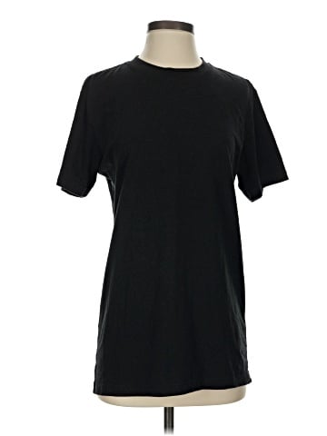 Urban Outfitters Short Sleeve T-Shirt (view 1)