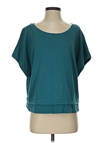 Athleta Short Sleeve T-Shirt (view 1)