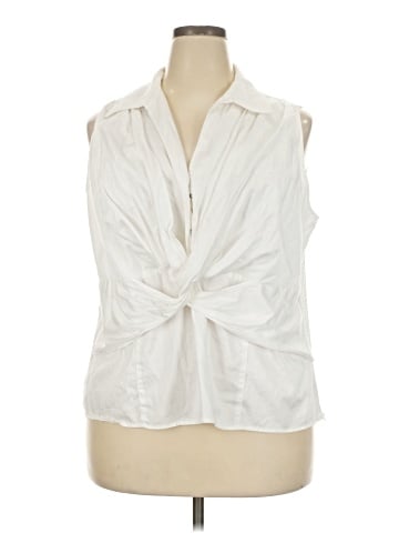 Jones New York Signature Sleeveless Button-Down Shirt (view 1)