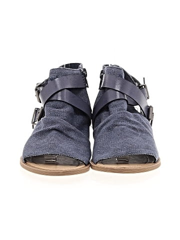 Betsey Johnson Sandals (view 2)