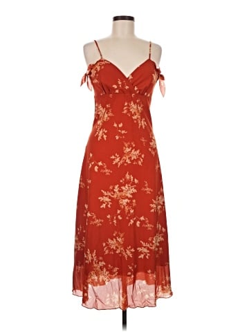Simple Retro Cocktail Dress (view 1)