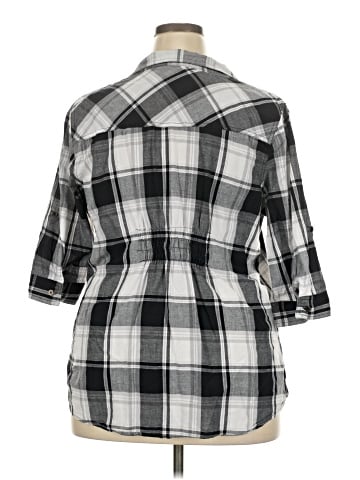 Maurices 3/4 Sleeve Button-Down Shirt (view 2)