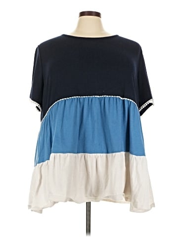 BLOOMCHIC Short Sleeve Top (view 1)