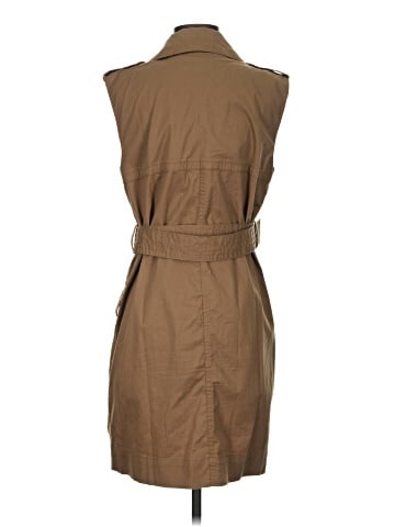 Banana Republic Trenchcoat (view 2)