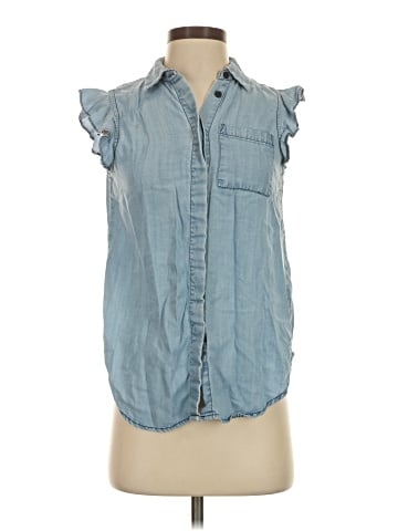 Who What Wear Sleeveless Button-Down Shirt (view 1)