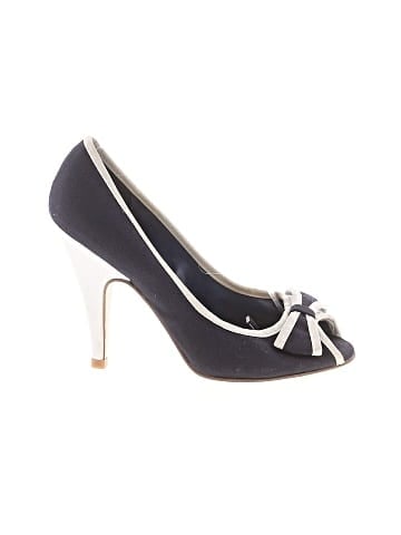 Jessica Simpson Heels (view 1)