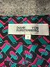 Diane von Furstenberg 100% Silk Hearts Green Shorts Size 2 - photo 3