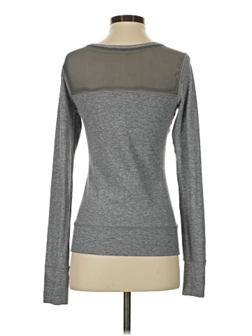 Lululemon Athletica Long Sleeve T-Shirt (view 2)