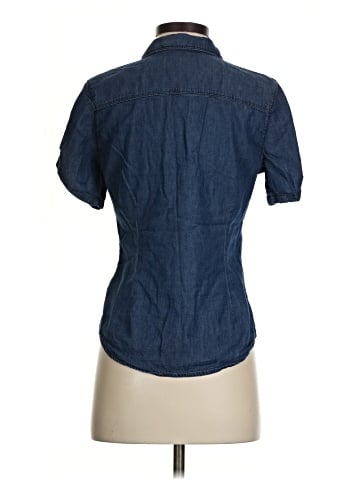 Guess Short Sleeve Button-Down Shirt (view 2)