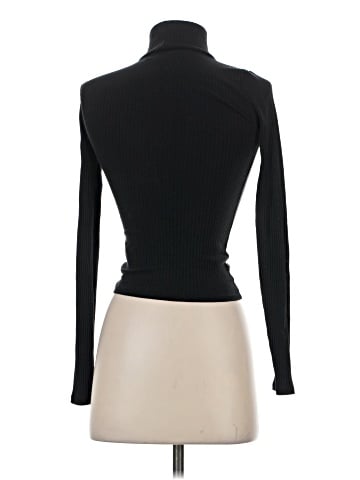 Abercrombie & Fitch Long Sleeve Turtleneck (view 2)