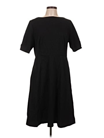 Croft & Barrow Casual Dress (view 1)