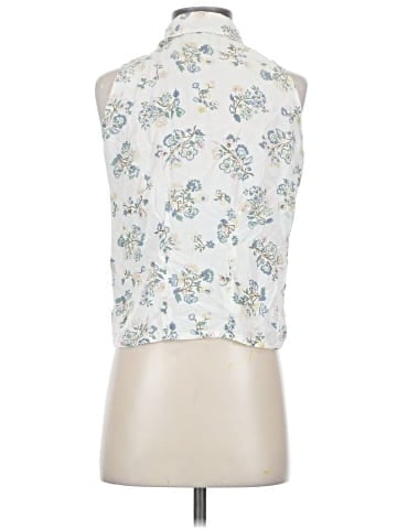 Esprit Sleeveless Button-Down Shirt (view 2)