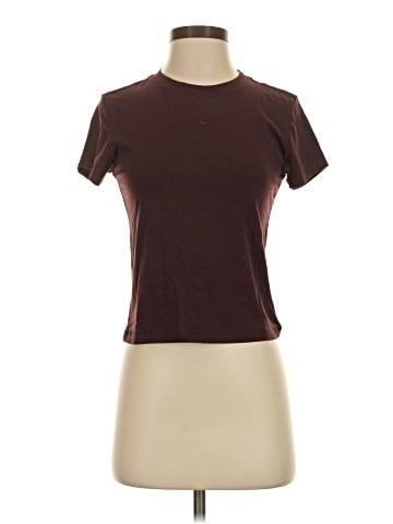 Nike Active T-Shirt (view 1)