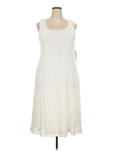 Signature by Robbie Bee Casual Dress (view 1)