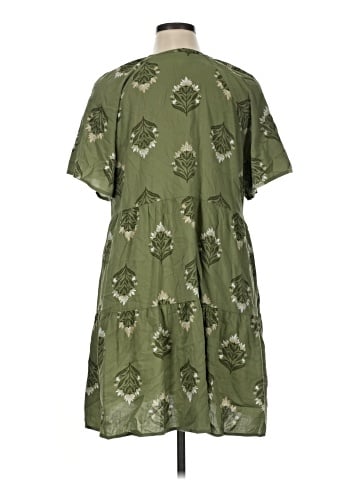 Old Navy Casual Dress (view 2)