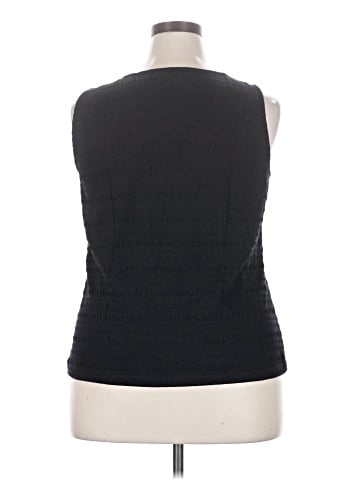 Croft & Barrow Sleeveless Top (view 2)