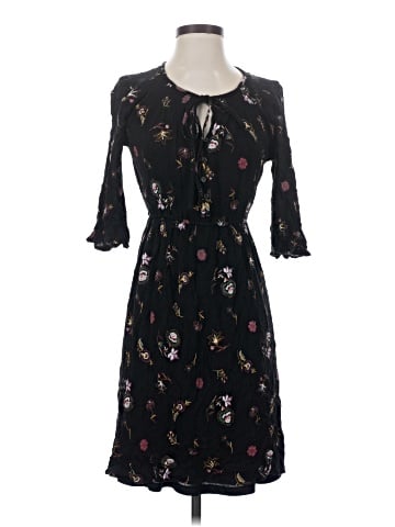 Old Navy Cocktail Dress (view 1)