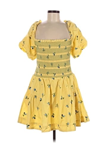 Anthropologie Casual Dress (view 1)