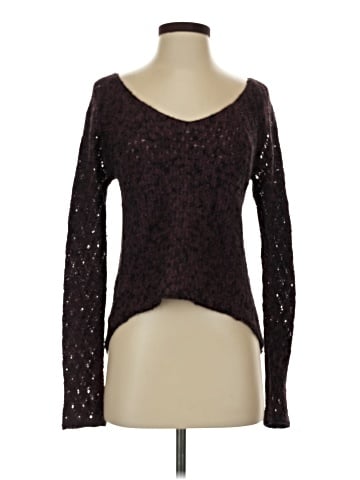 American Eagle Outfitters Pullover Sweater (view 1)