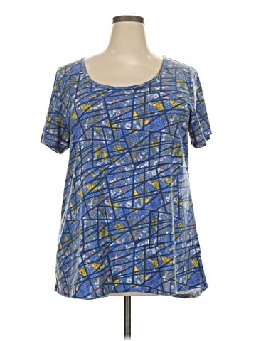 Lularoe Short Sleeve T-Shirt (view 1)